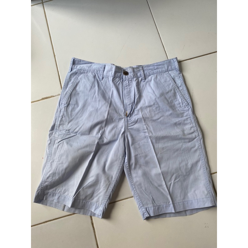 celana chino pendek GU