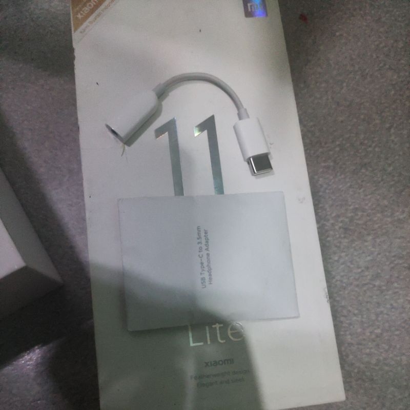 DONGLE jack audio xiomi tipe c to jack 3.5mm orginal copotan unit baru mi 11 ultra/MI 11 lite