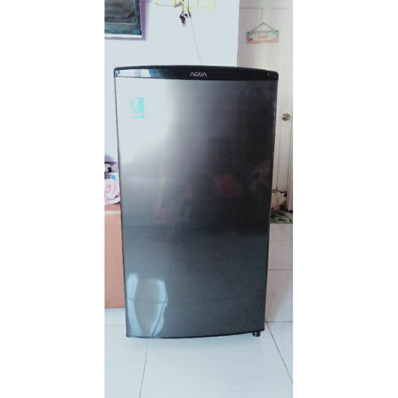 Preloved Kulkas Freezer AQUA AQF-S4