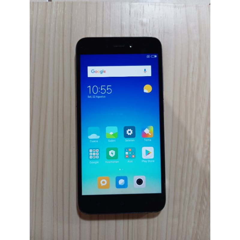 XIOAMI REDMI 5A RAM 2/16 JARINGAN 4G NORMAL SIAP PAKAI SECOND