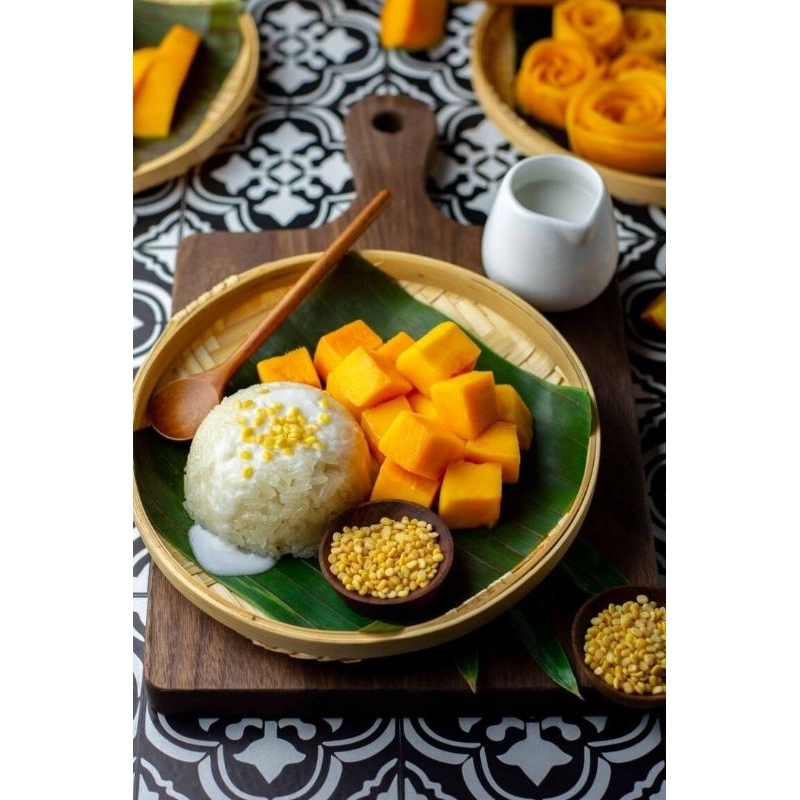 

Manggo Sticky Rice