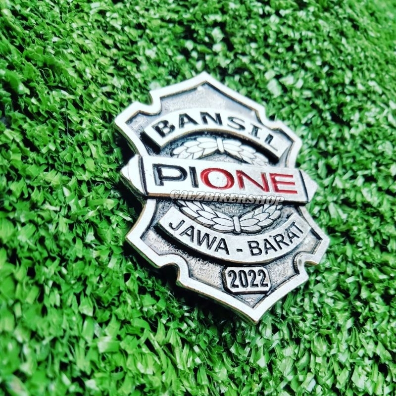 Pin cor3d custom Bandung