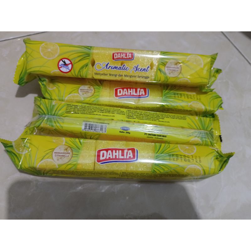 kamper kapur barus kotak dahlia