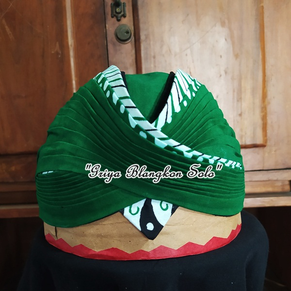 Blangkon Jawa Khas Jogja Banyuwangi Hijau