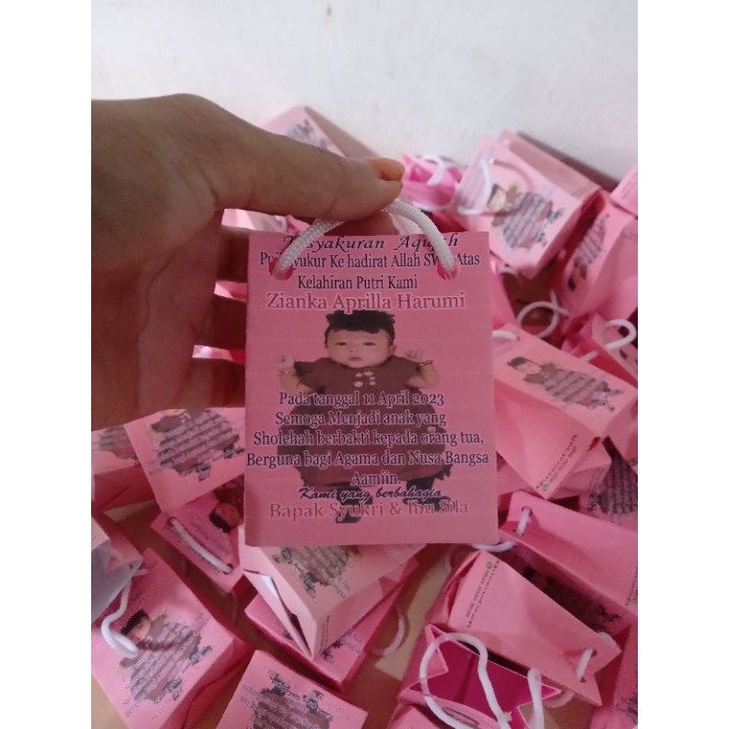

paper bag telur aqiqahan custom foto, nama dan biodata lainnya