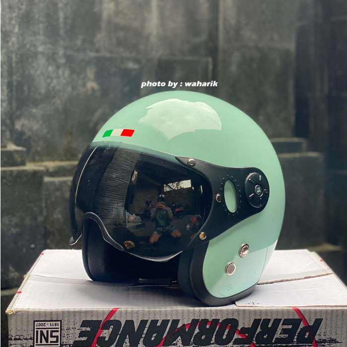 Helm Vespa Green Relax + Visor Italy