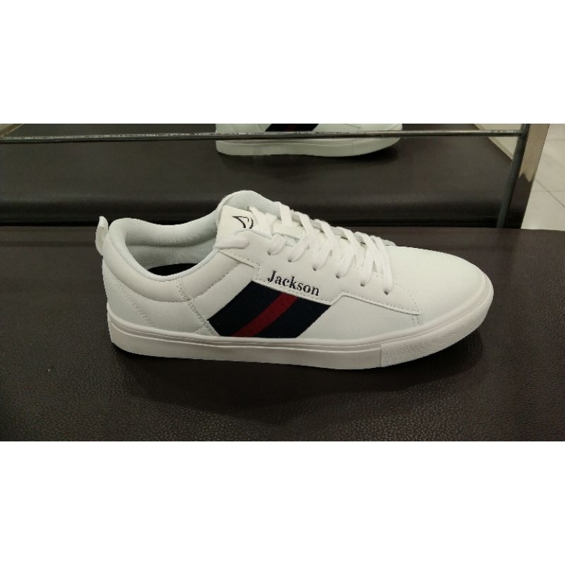 sepatu cowok kekinian, sepatu cowok kece, sepatu putih cwok