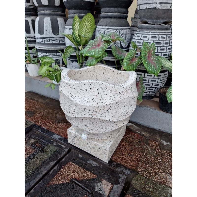 Bak Mandi Gentong Teraso Marmer Motif Ulir Minimalis Ukuran 50x50 cm Estetik untuk Kamar Mandi Moder