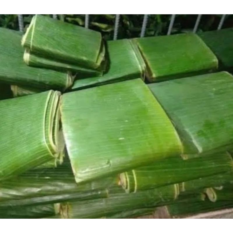 

daun pisang tua 1 lepit isi 18- 20 lmbar