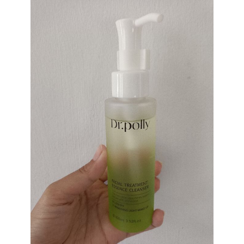 Preloved Dr. Polly Facial Treatment Essence Cleanser