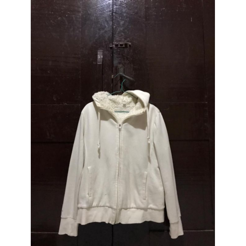 ZH SHERPA UNIQLO