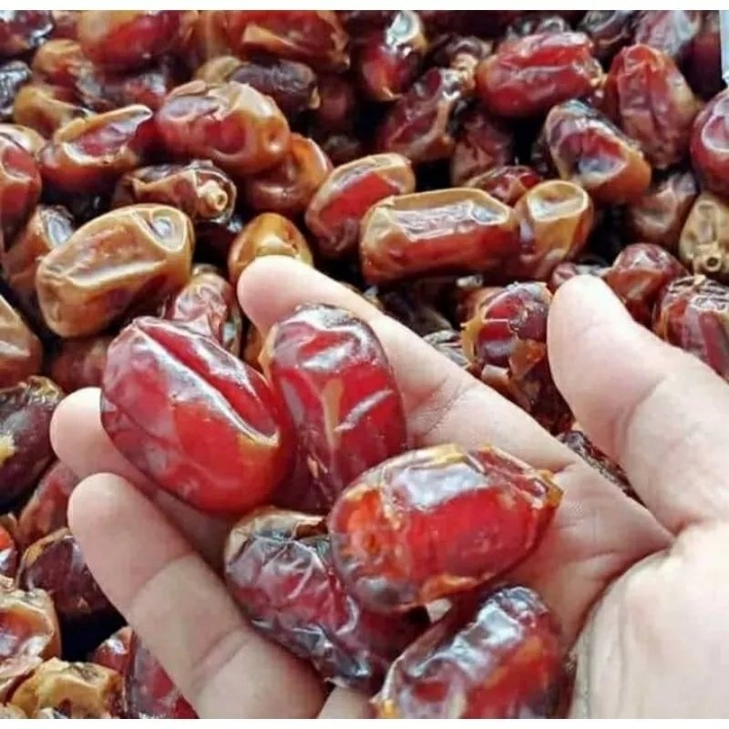 

Kurma Khalas Saad 1kg/Kurma Kholas Al madinah premium