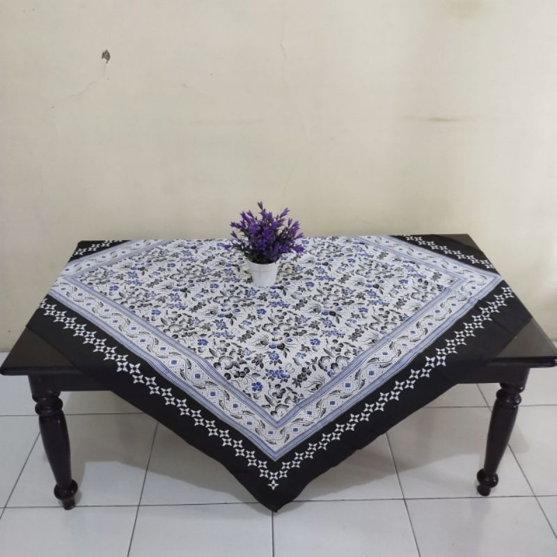 Taplak Meja Batik Motif Putihan Taplak Meja Guru Taplak Meja Kantor Taplak Meja Ruang Tamu
