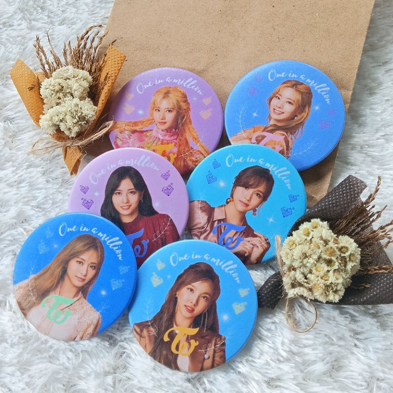 Pin Aesthetic TWICE Kpop Pin 58mm Aesthetic