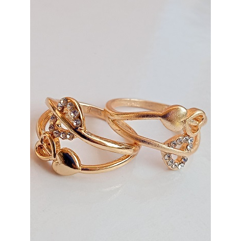 Cincin Titanium Asli Anti Karat Cantik Wanita Imitasi emas putih Bling-Bling Kekinian Couple Berlian