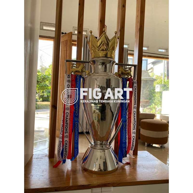 Replika Piala Premier League Liga Inggris