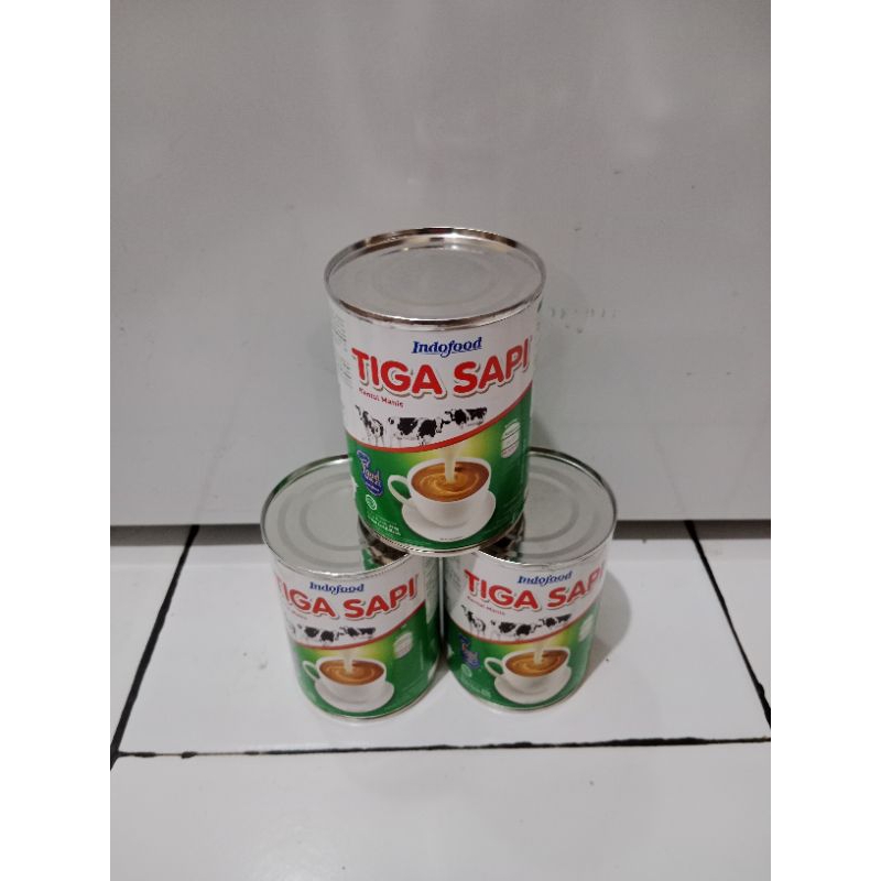 

Susu Kental Manis Tiga Sapi 500 Gram