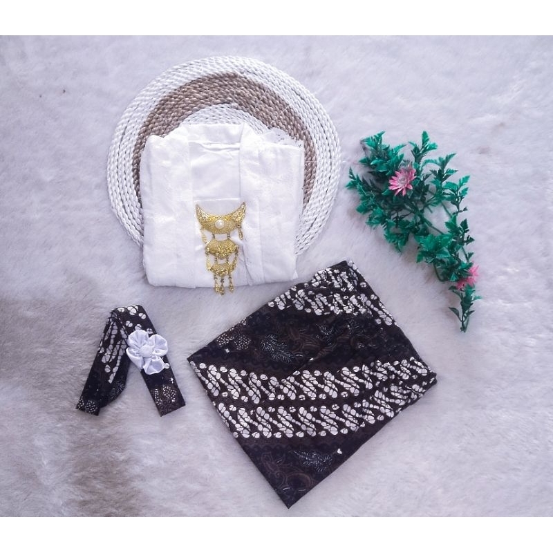Kebaya Anak Lengan PENDEK rok panjang
