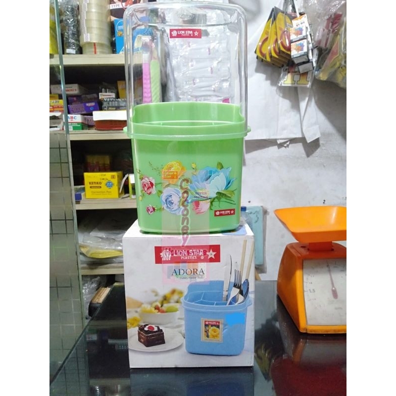 Tempat Sendok Lion Star / Tempat Sendok Plastik / Rak Sendok