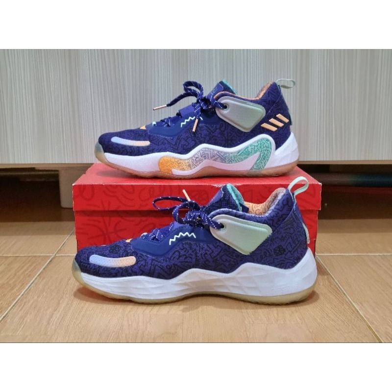 Adidas don issue 3 Size 42.5