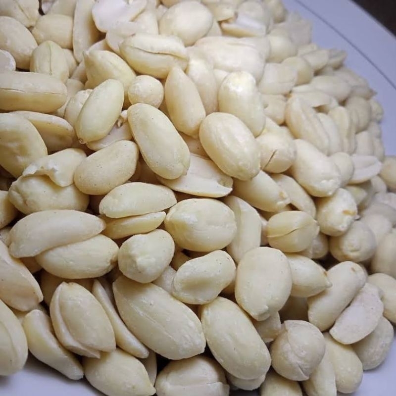 

KACANG TANAH KUPAS 500 GR