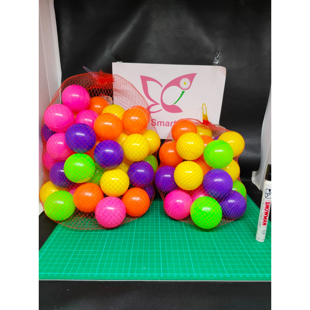 BOLA MANDI// MANDI BOLA// MANDI BOLA WARNA// MANDI BOLA MERAH PUTIH