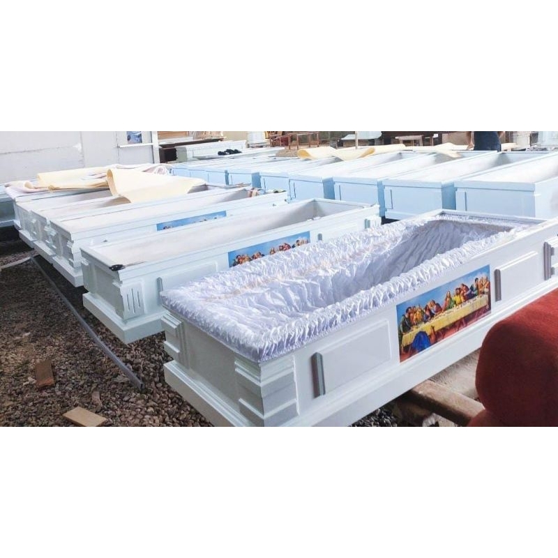 Kain Rajut Peti Jenazah