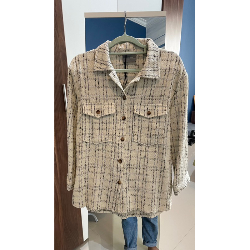 PRELOVED JAKET THIS IS APRIL