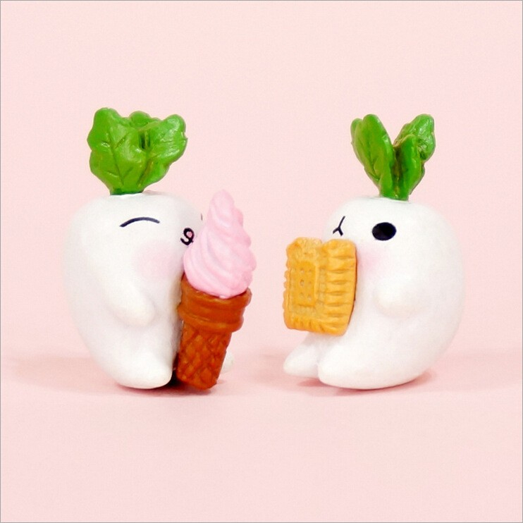 TURNIP COUPLE LOBAK MINIATURE TOPPER KUE