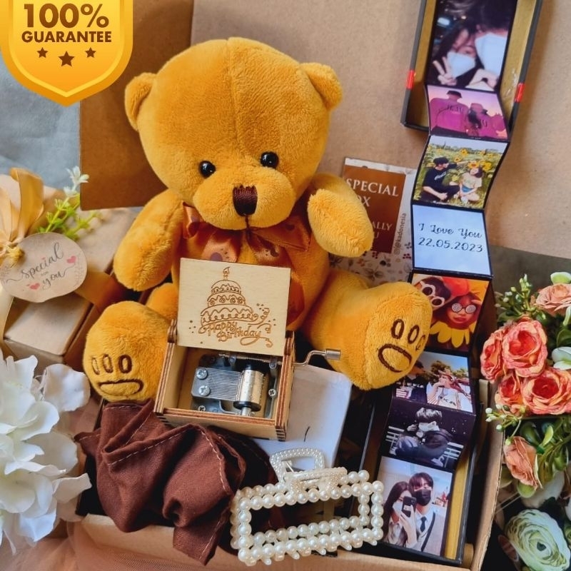 

Kado Cewek / Hadiah Ulang Tahun Cewek / Hampers Kotak Musik