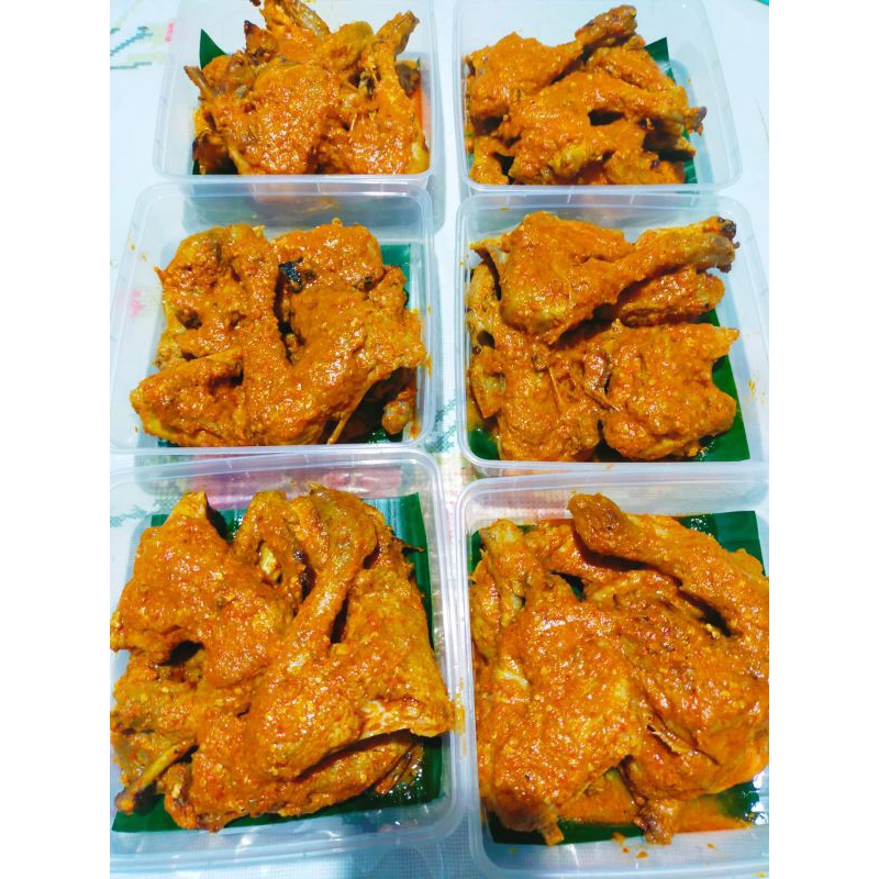 

AYAM BUMBU RUJAK FROZEN