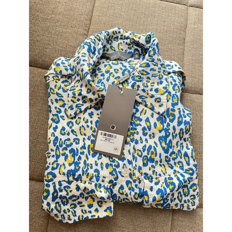 Leon Shirt Benang jarum