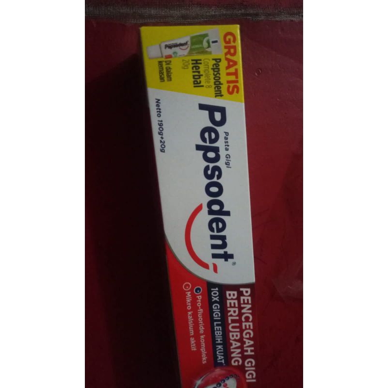 PASTA GIGI PEPSODENT 190gr + free Pepsodent mini 20gr ( random tergantung dr pabrik)