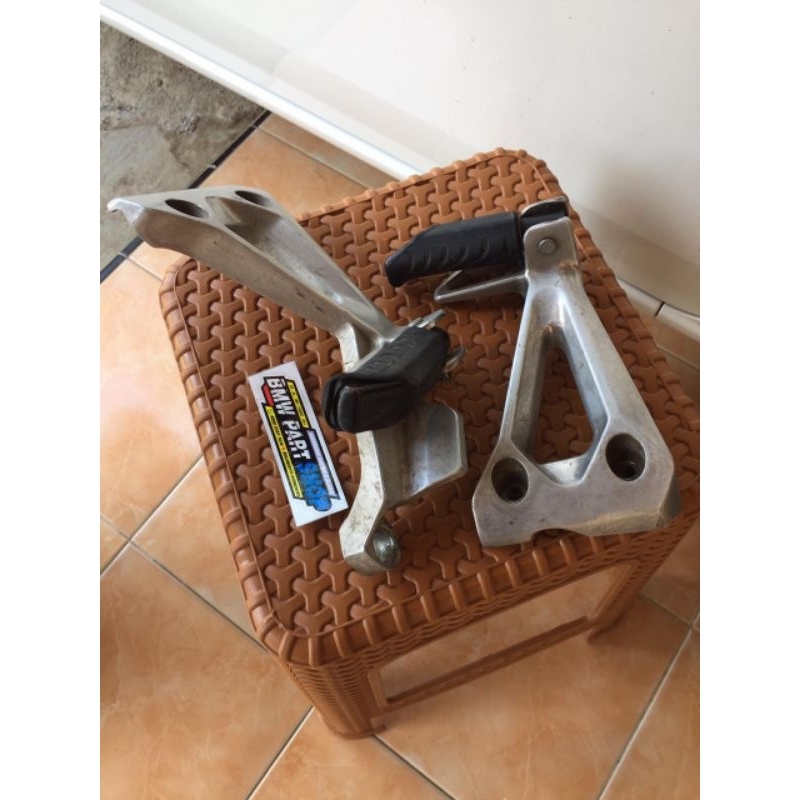 Foot Step belakang Honda Revo postep revo original bostep Revo ORI lepasan utuh