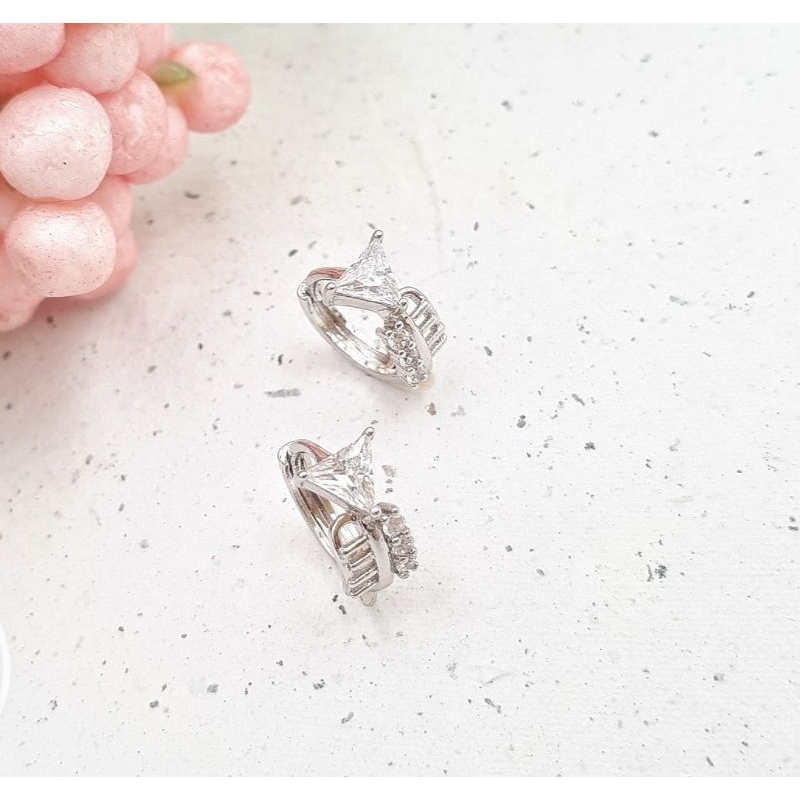 Anting Putih Xuping Terompet