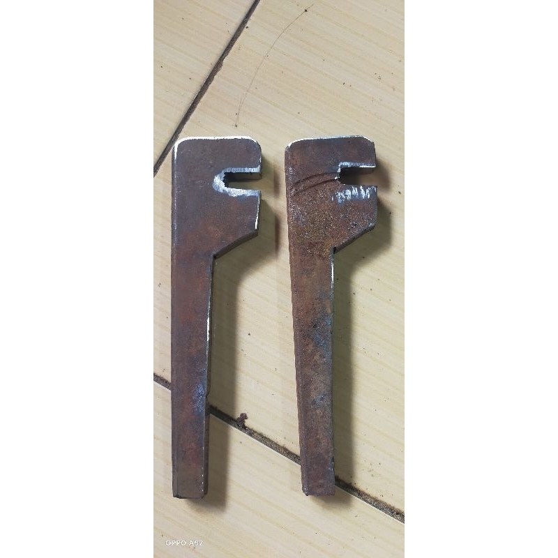 kunci besi/ kunci behel bahan per 8mm,10mm