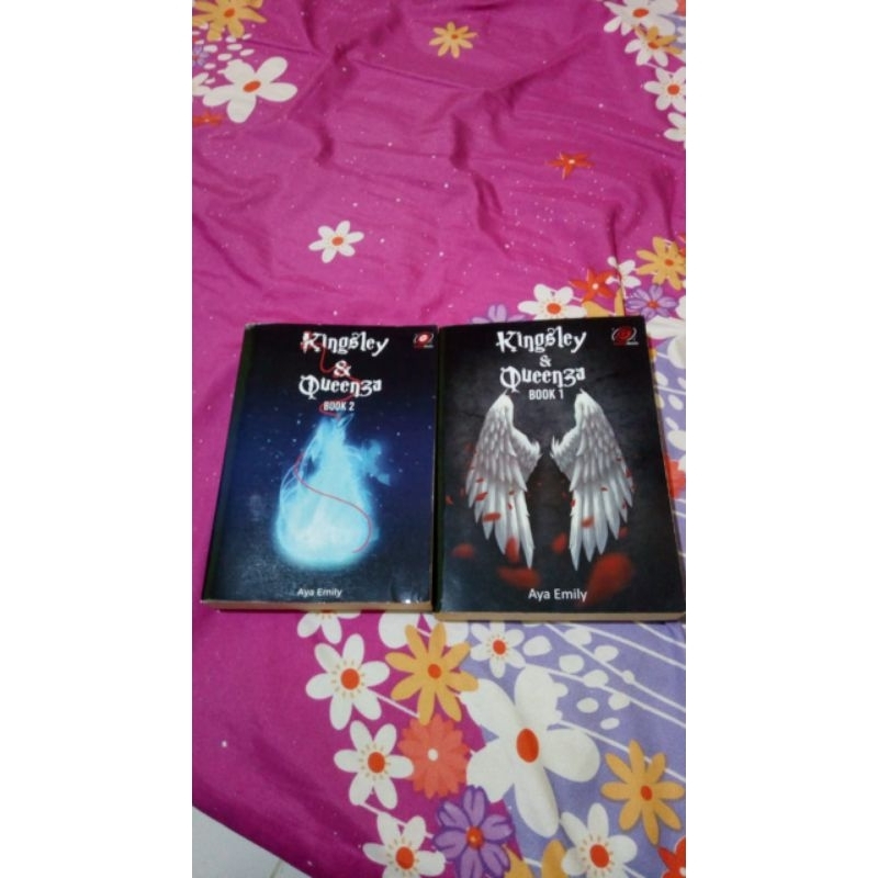 Preloved Novel Kingsley & Queenza Book 1 By Aya Emily (HANYA BOOK 1)