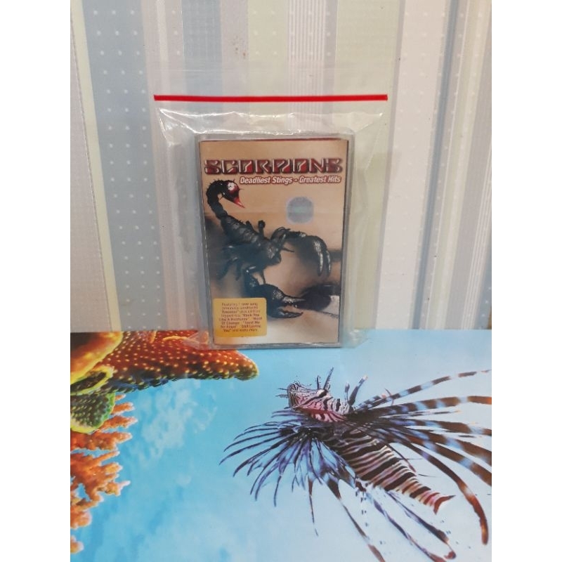 KASET PITA" SCORPIONS "
Deadliest Stings
Greatest Hits
[ Like New ]