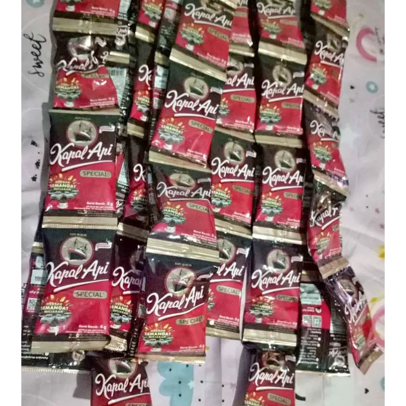 

2renteng kopi kapal api