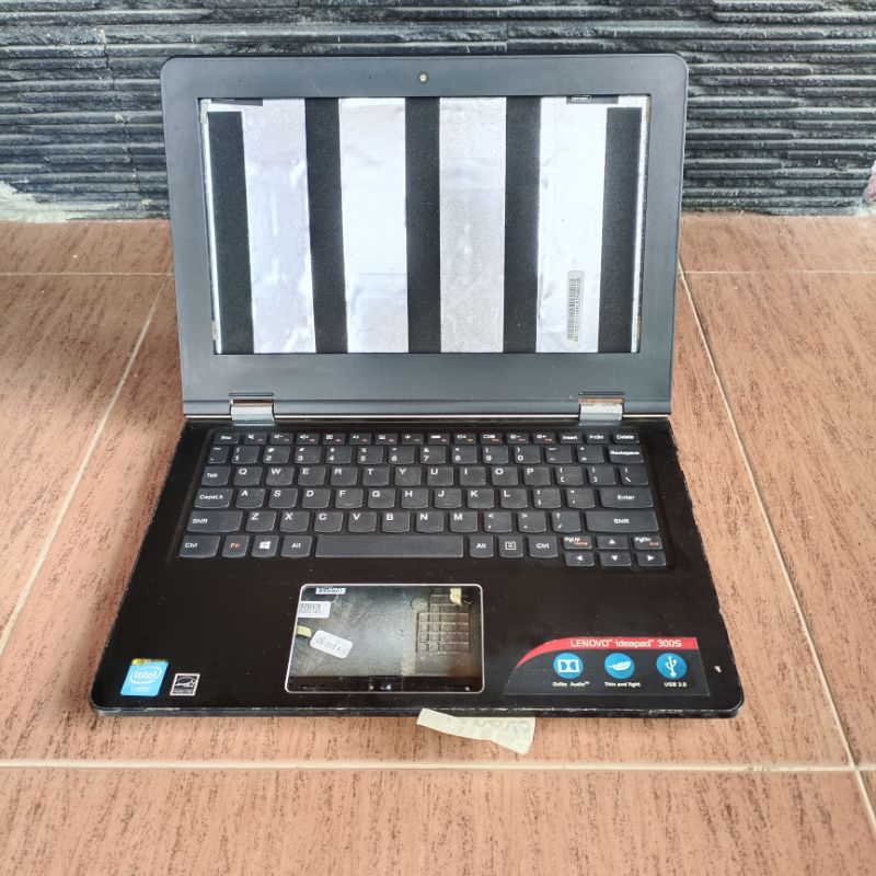Kesing Case Cassing Casing laptop Lenovo ideapad 300S-11IBR