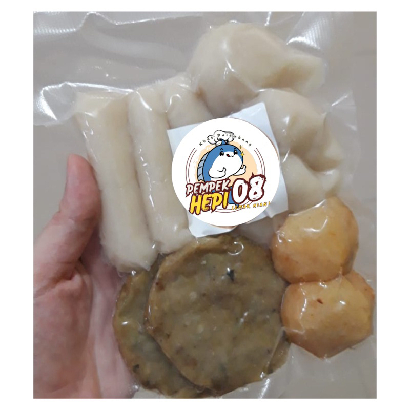 

PEMPEK PALEMBANG - paket minimalis (isi 10 pcs Pempek kecil)