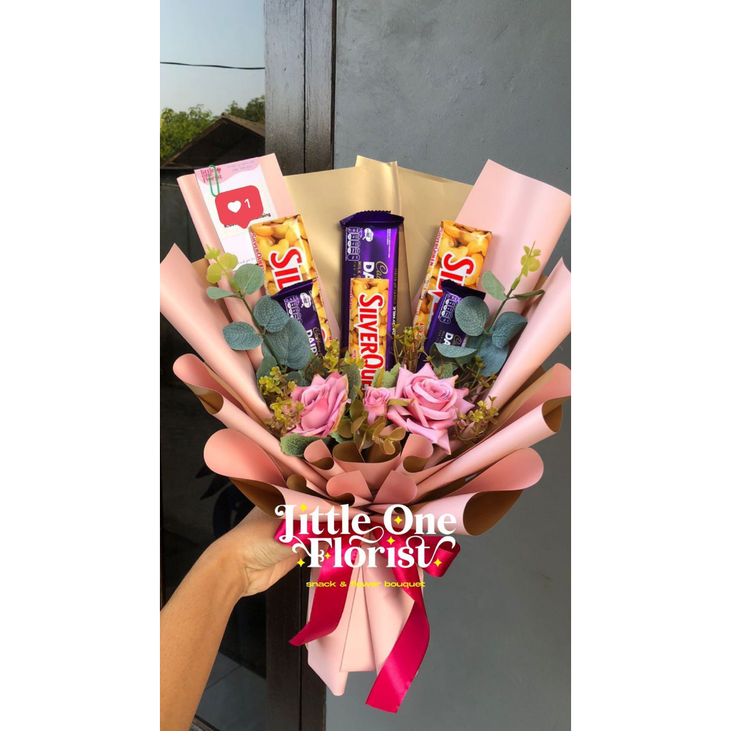 

Bouquet Silverqueen / Bouqet Cadburry / Bucket Coklat / Buket Bunga Palsu / Buqet