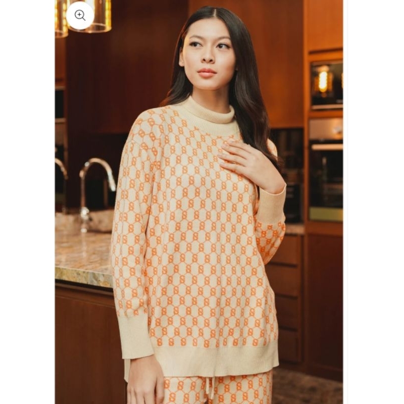 Signature Comfy Sweater Orange Size L Buttonscarves Sale