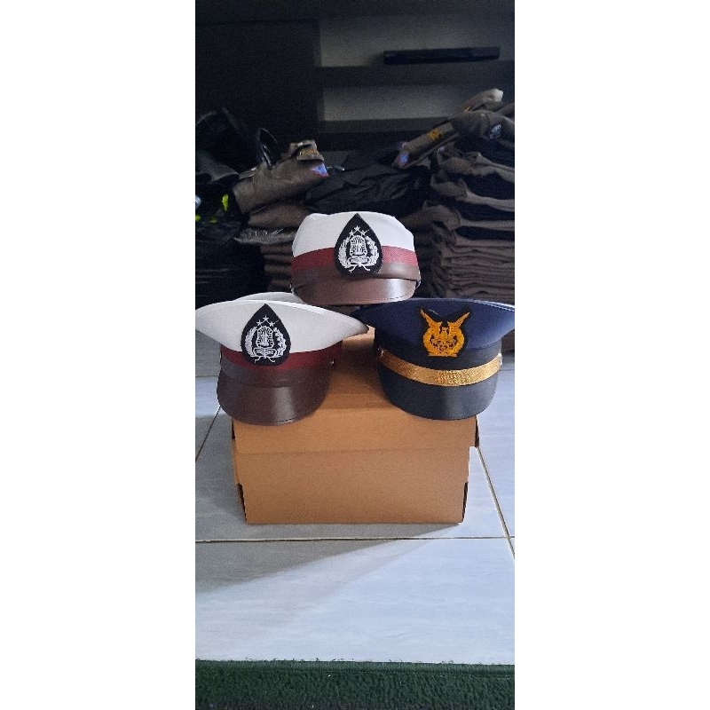 ATRIBUT POLISI ANAK TK