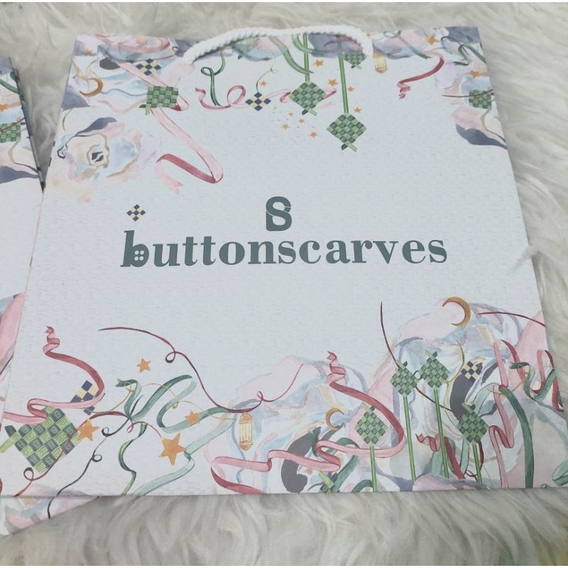 

PAPERBAG BUTTONSCARVES EDISI IDUL FITRI (LIMITED EDITION) ORIGINAL