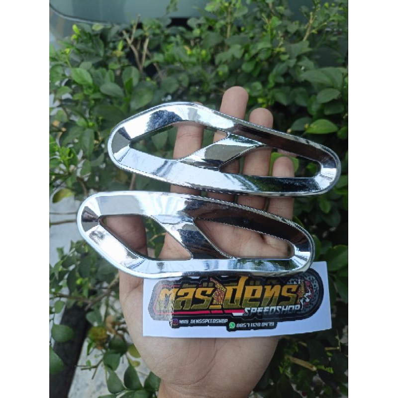 Cover / Garnish Lobang Angin Scoopy Karbu Model Biasa