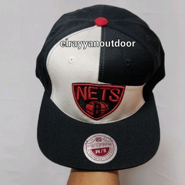 TOPI BROOKLYN NETS MITCHELL & NESS CAP BLACK/RED/WHITE