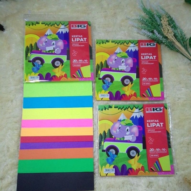 

ORIGAMI BIG 20 X 20 10WARNA