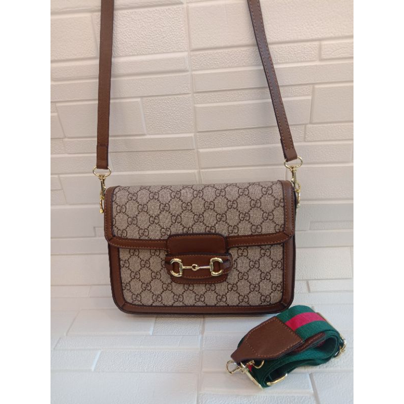 Tas selempang wanita gucci kotak