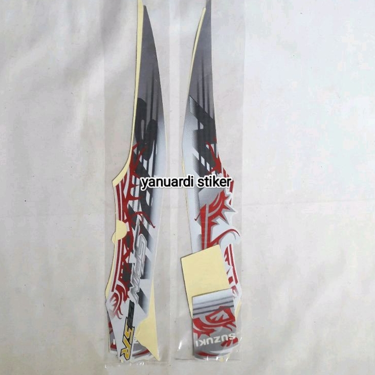 STRIPING STIKER LIST SPIN 125 SR PUTIH 2010